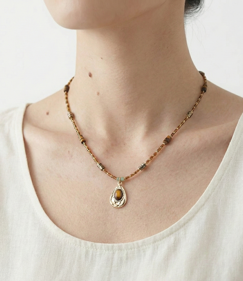 Fawnmetal Drop Necklace