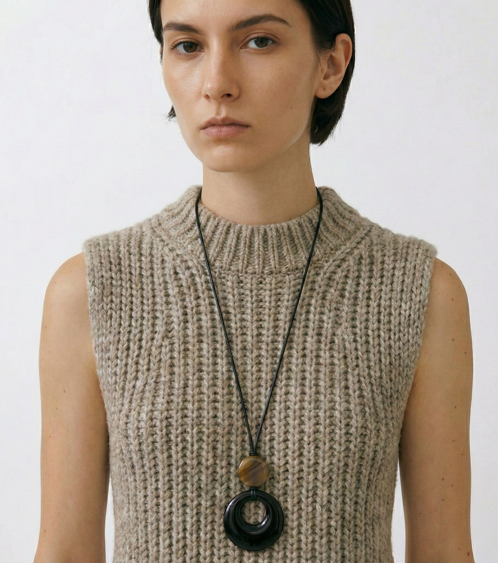 Sculpted Duality Necklace — Caramel & Noir