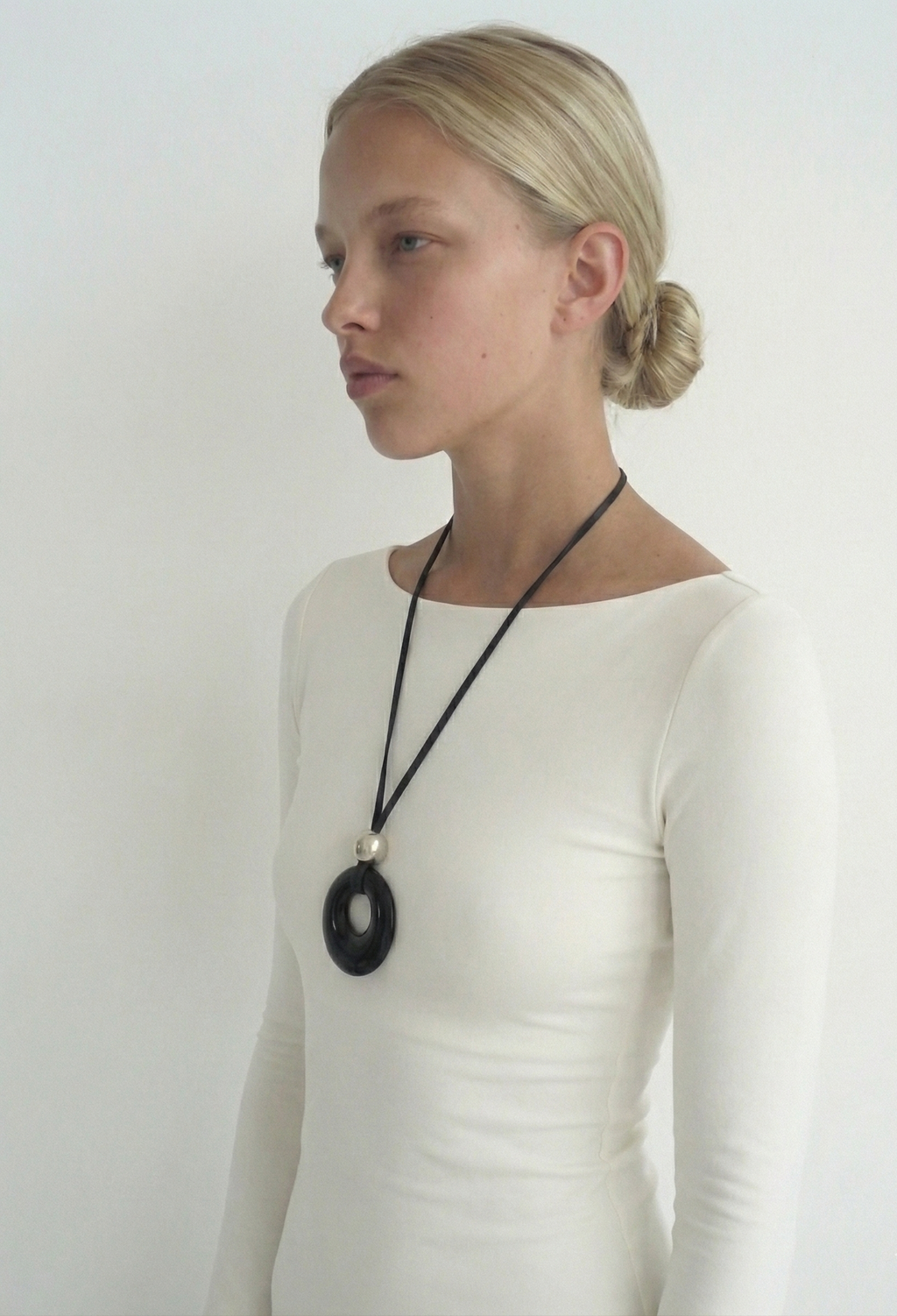 Orb Loop Necklace