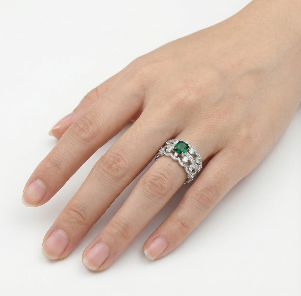 Emerald Crest Ring