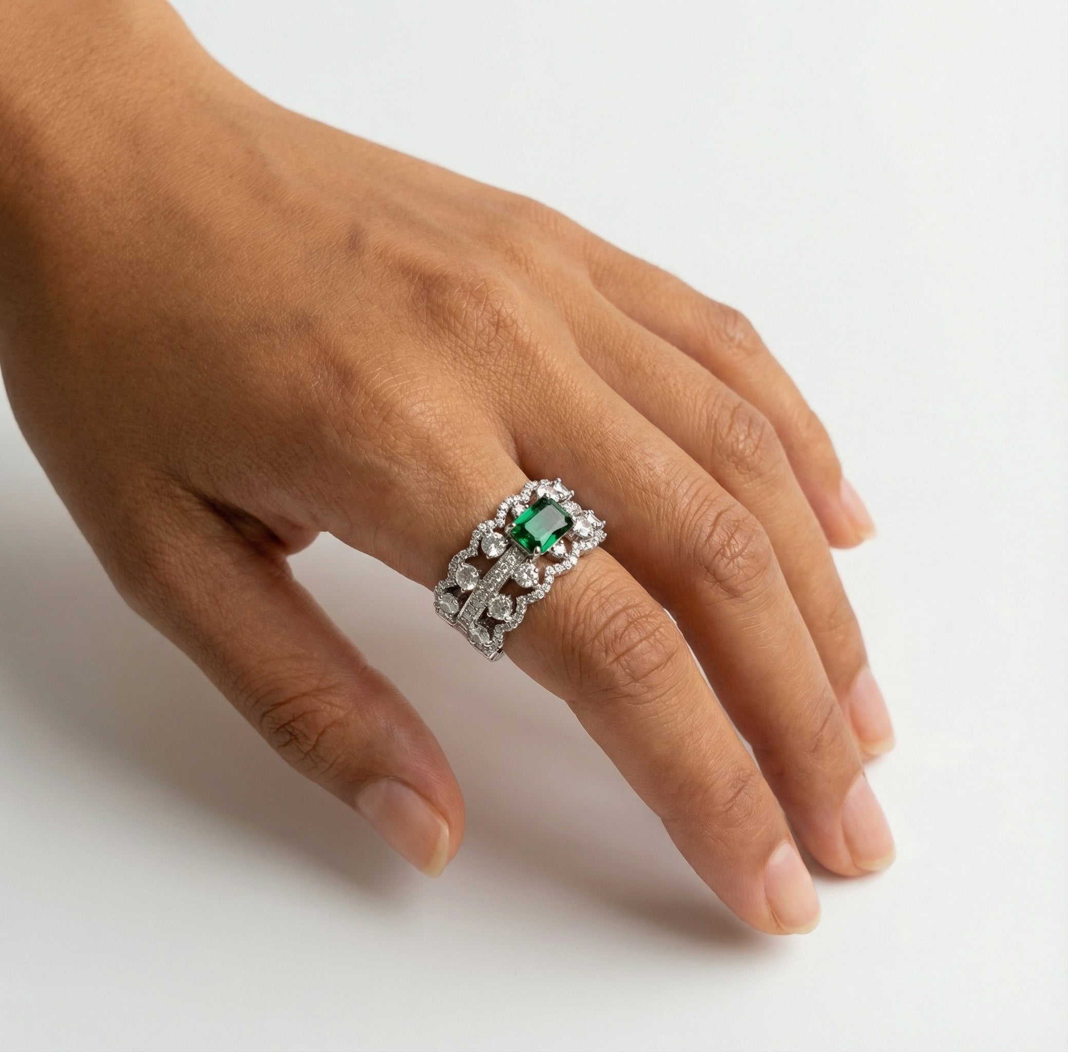 Emerald Crest Ring